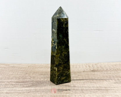Radiant Aura: Labradorite Tower - Harnessing Cosmic Energy for Spiritual Growth and Tranquility