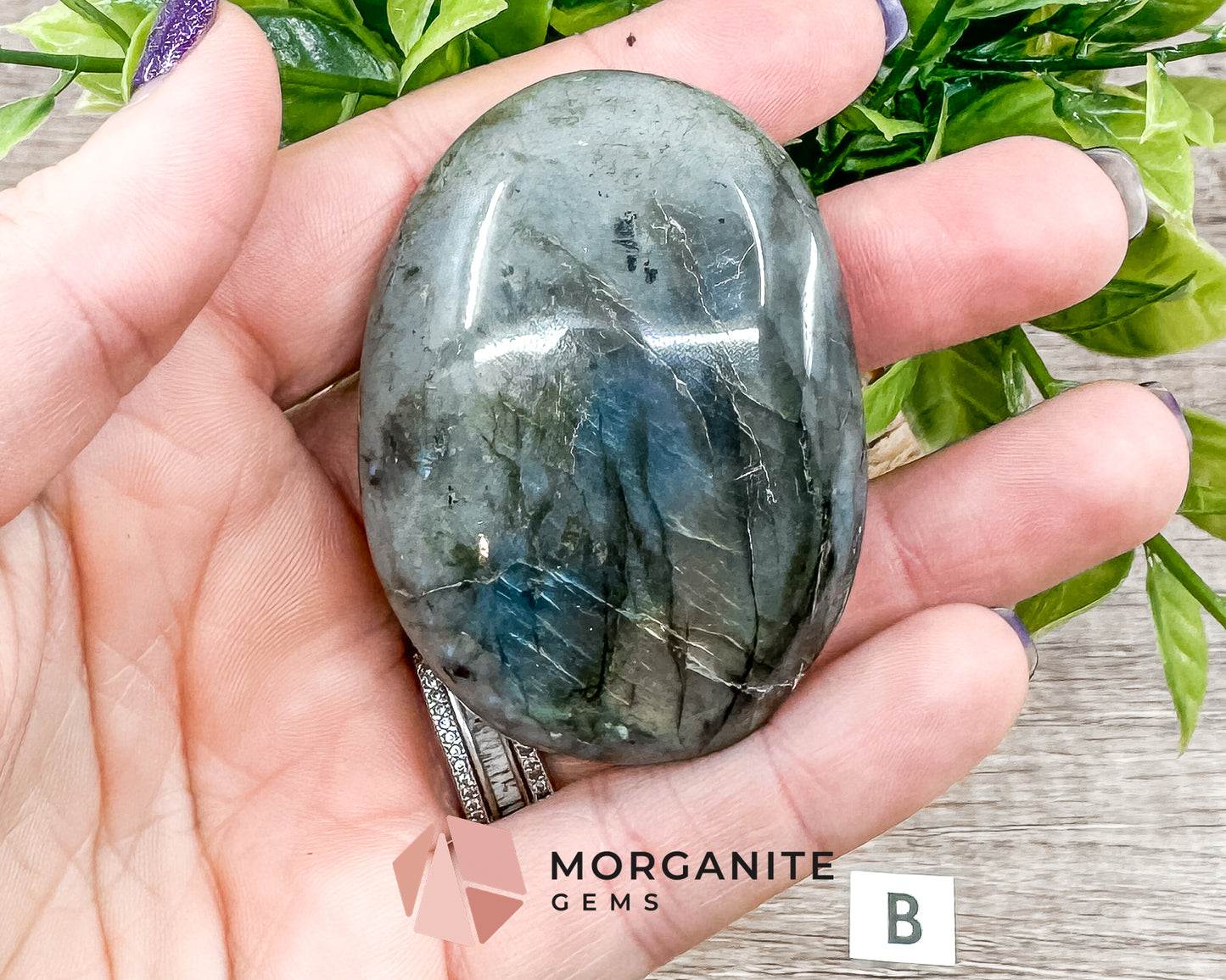 Labradorite Palm Stone – Polished Crystal for Intuition, Protection, and Spiritual Awakening Morganite Gems