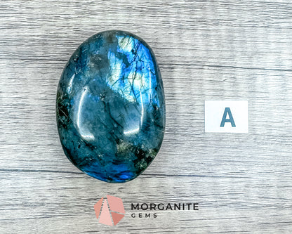 Labradorite Palm Stone – Polished Crystal for Intuition, Protection, and Spiritual Awakening Morganite Gems