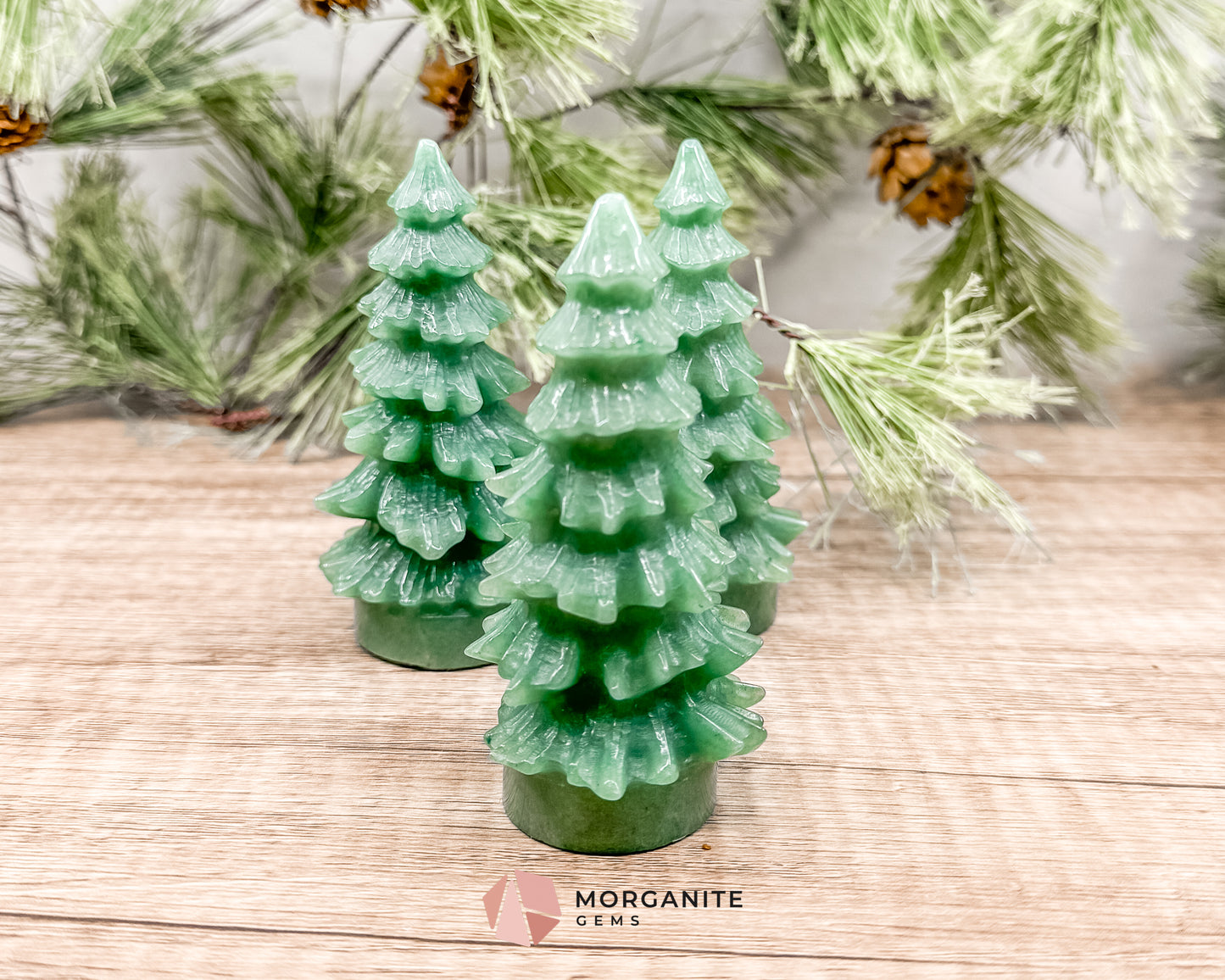 Pine Christmas Tree Green Aventurine Carving – Elegant Natural Holiday Decor