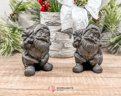 Shungite Santa Claus Carving – Festive Elegance in Natural Stone