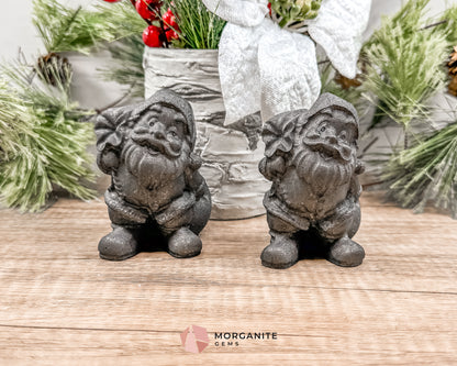 Shungite Santa Claus Carving – Festive Elegance in Natural Stone