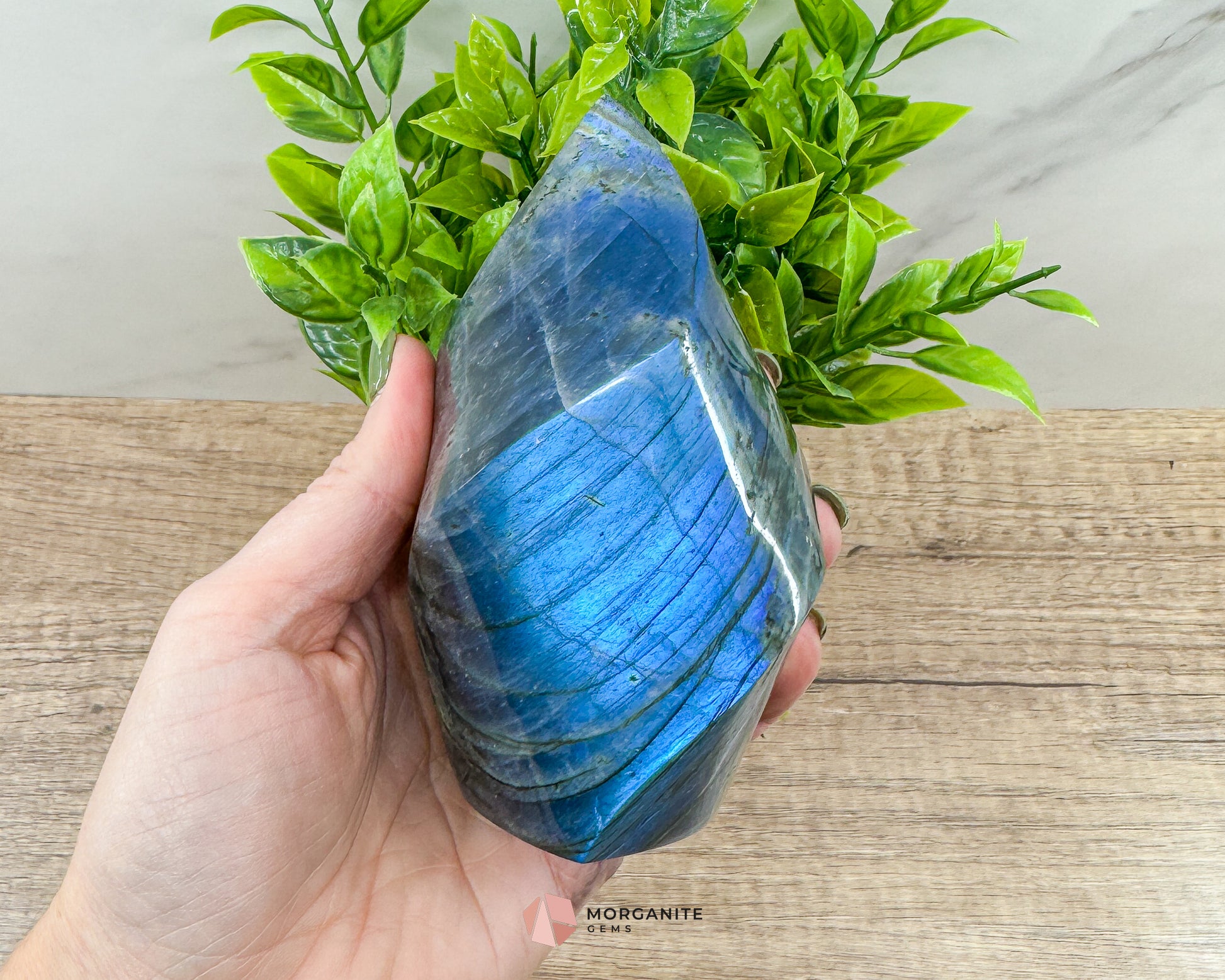 Labradorite Flame – Captivating Crystal with Iridescent Energy-Morganite Gems