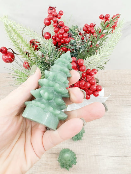 Pine Christmas Tree Green Aventurine Carving – Elegant Natural Holiday Decor